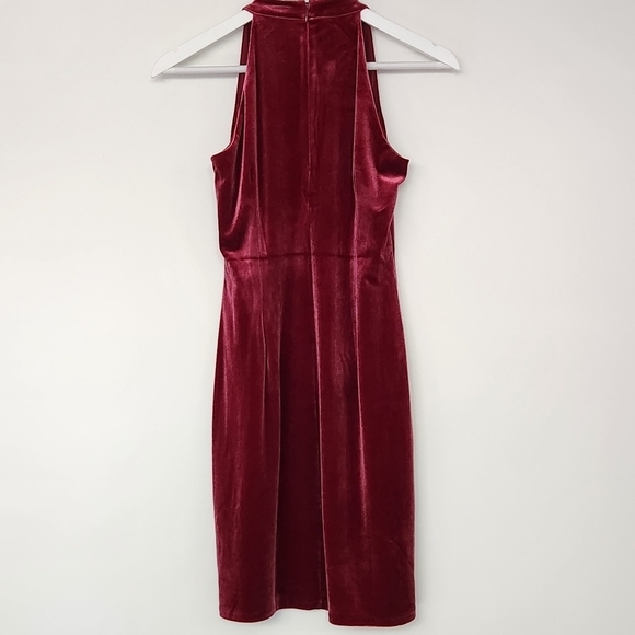 White House Black Market Burgundy Halter Velvet Dress Size 00 - Picture 7 of 8
